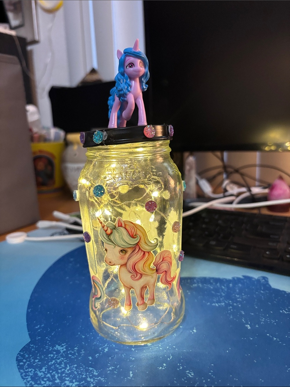 Magical Unicorn Light-Up Jar 🦄✨ - Picture 3 of 6